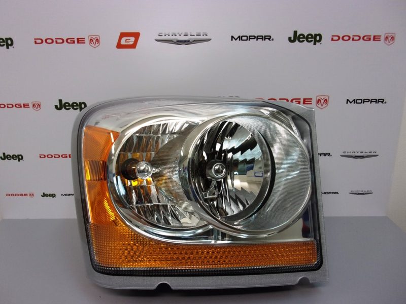 PP světlo Dodge Durango HB 2004-2006 K55077720AD
