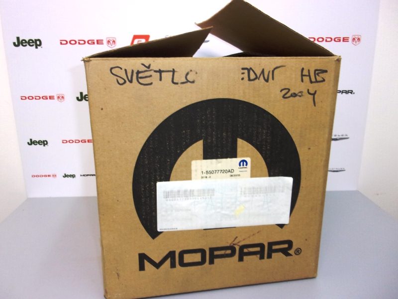 PP světlo Dodge Durango HB 2004-2006 K55077720AD