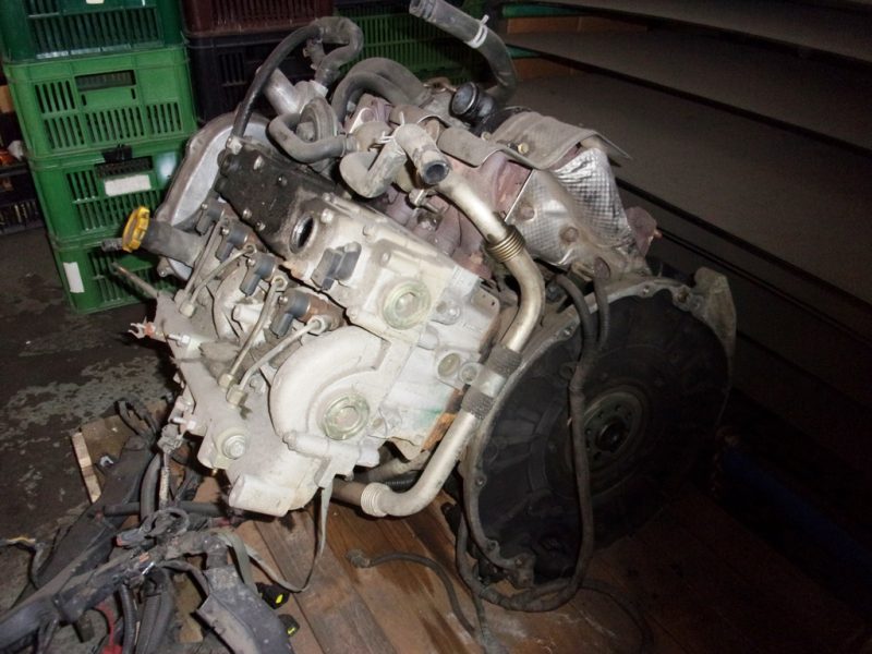 motor z Jeep Cherokee KJ 2,5 CRD – zadřený